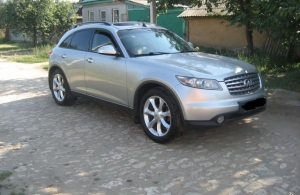 Аренда Infiniti FX45 в Саратове